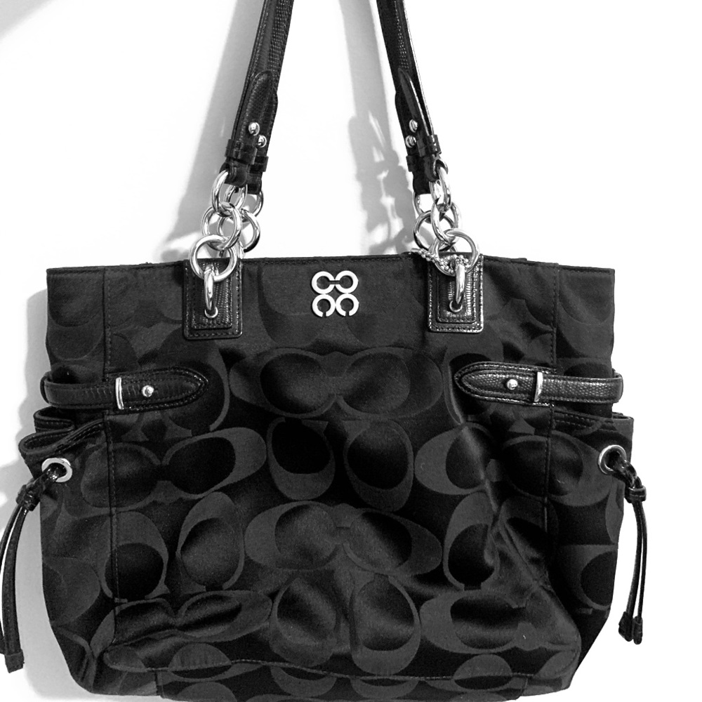 LIKE NEW Coach 16435 Colette Signature Tote Purse